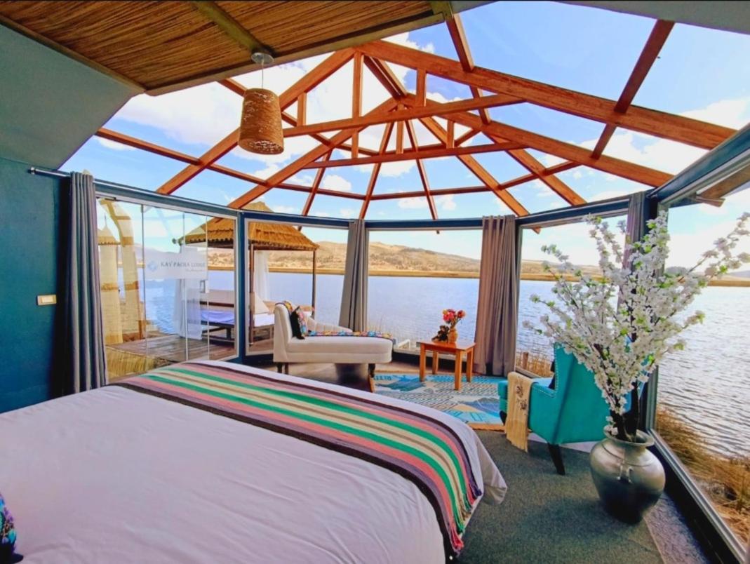 Uros Kay Pacha Lodge Пуно Стая снимка