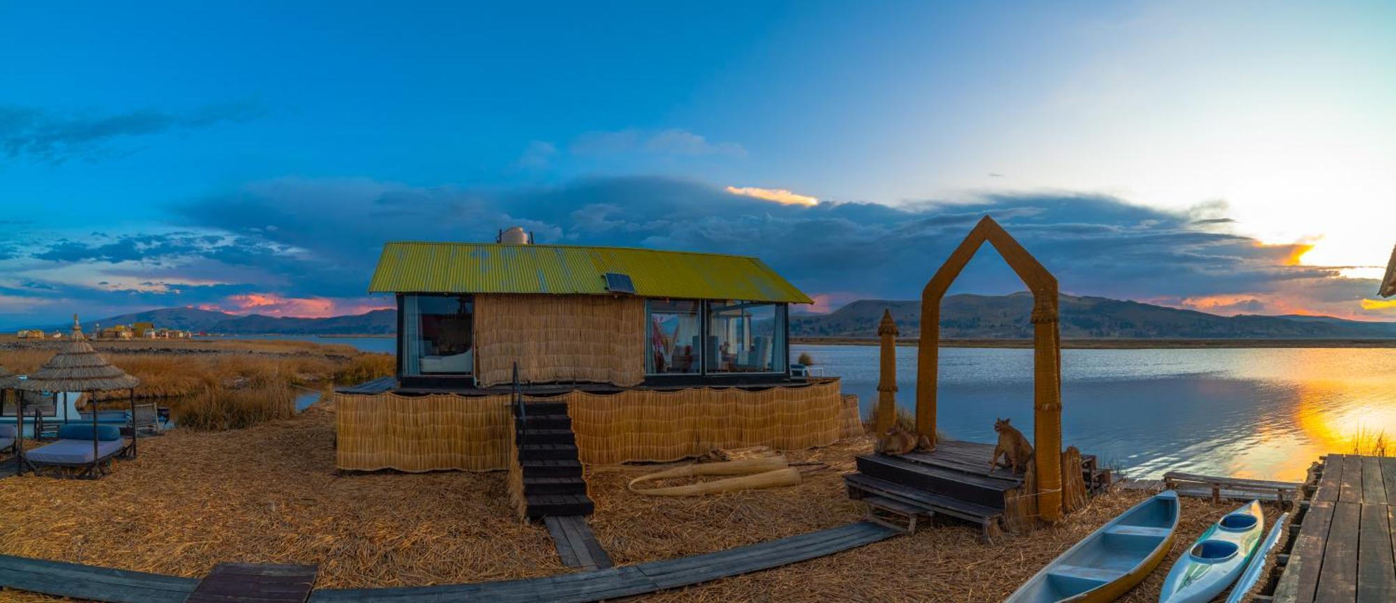 Uros Kay Pacha Lodge Пуно Екстериор снимка